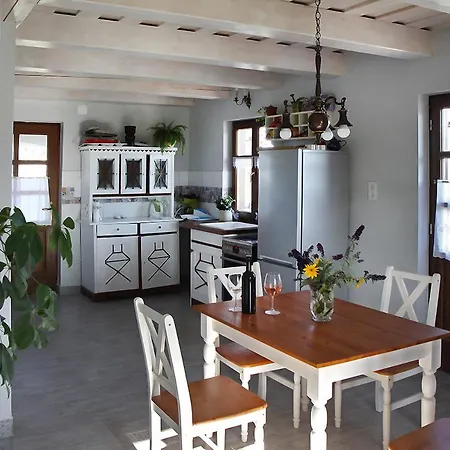 Casa Beata Lesencetomaj