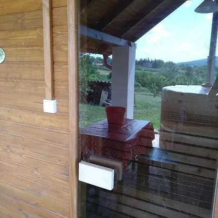 別荘 Casa Beata Lesencetomaj