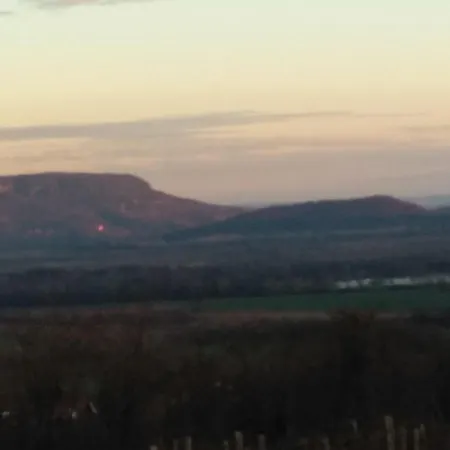 Сasa de vacaciones Casa Beata Lesencetomaj