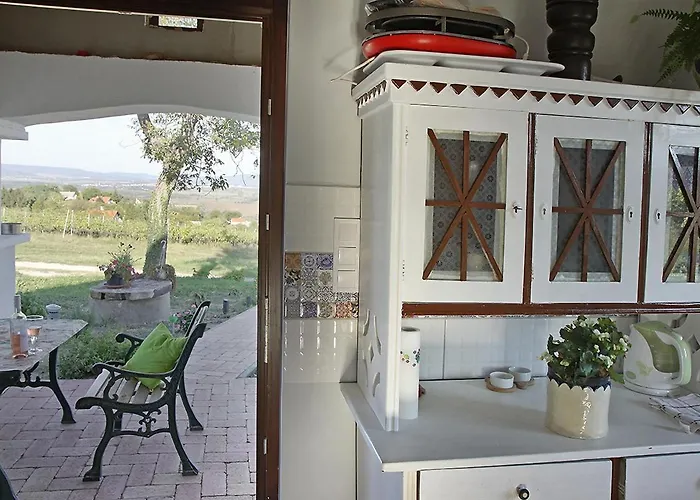 Casa Beata Vakantiehuis Lesencetomaj