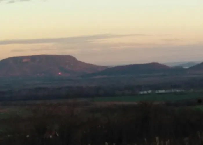 Vakantiehuis Casa Beata Lesencetomaj